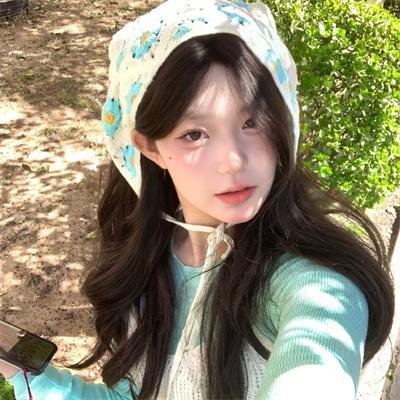 穿成指挥官前妻后被全家团宠